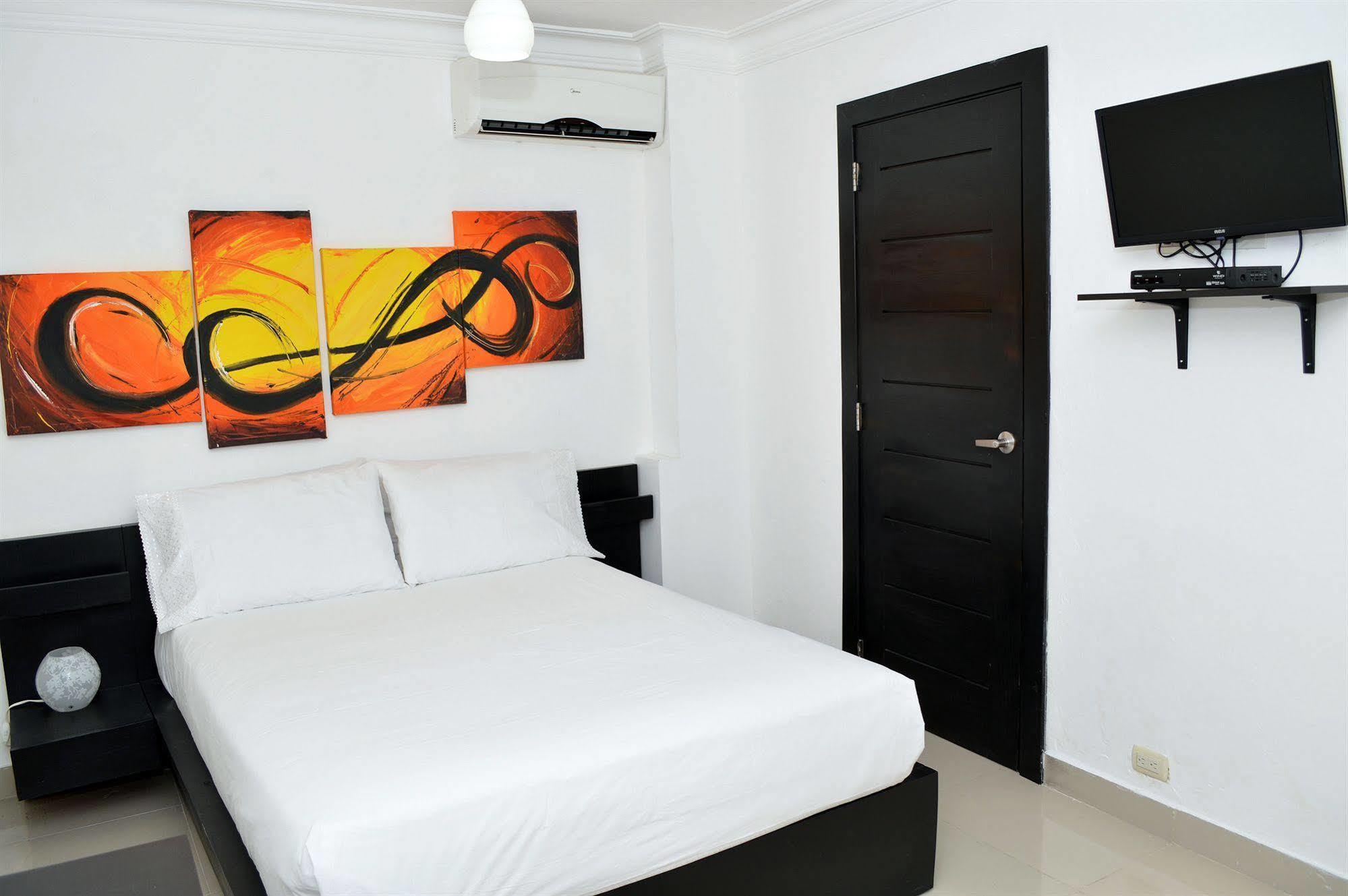 סנטו דומינגו Hotel Merey מראה חיצוני תמונה