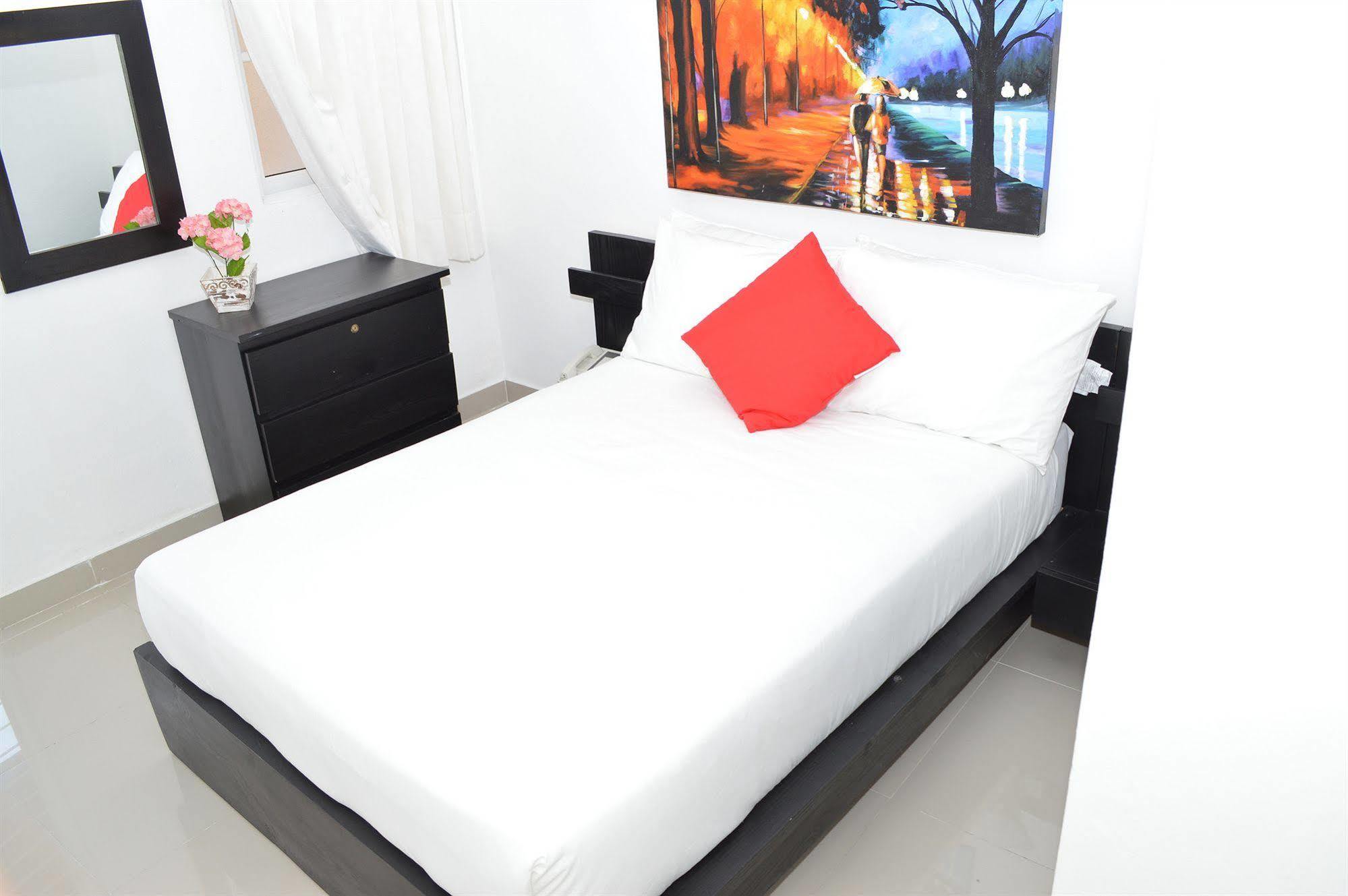 סנטו דומינגו Hotel Merey מראה חיצוני תמונה